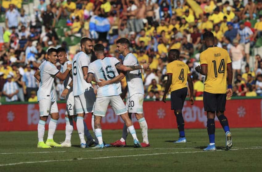Argentina arranca su camino rumbo a Qatar contra Ecuador: formaciones, hora y TV