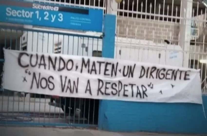 “Cuando maten a un dirigente nos van a respetar”: la fuerte amenaza en el estadio de Atlético Tucumán