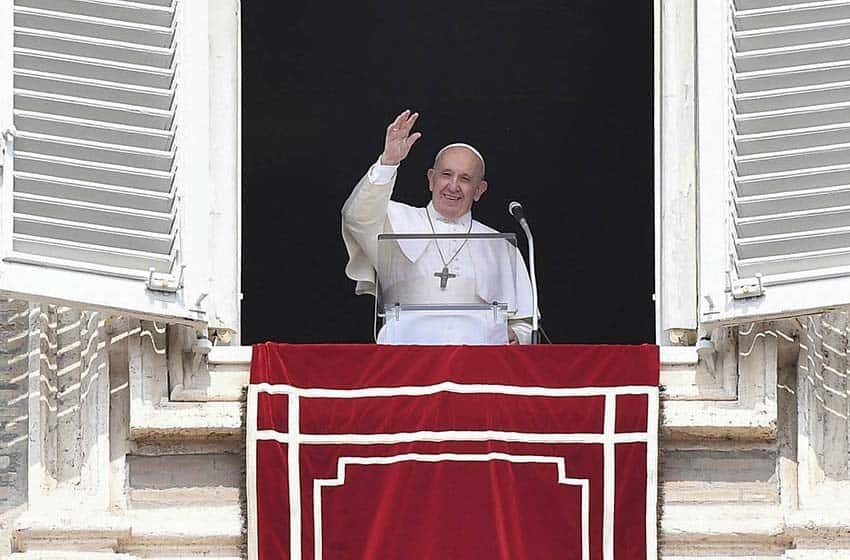 El Papa Francisco pidió por la paz ante “los vientos de guerra que soplan sobre Europa y el Mediterráneo”