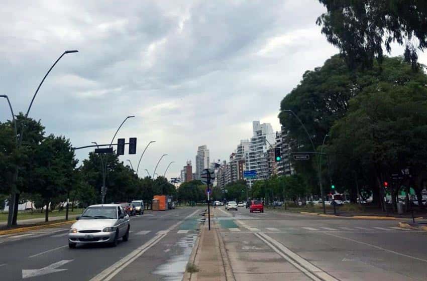 Rosario irrespirable: calor, humedad y casi nada de viento