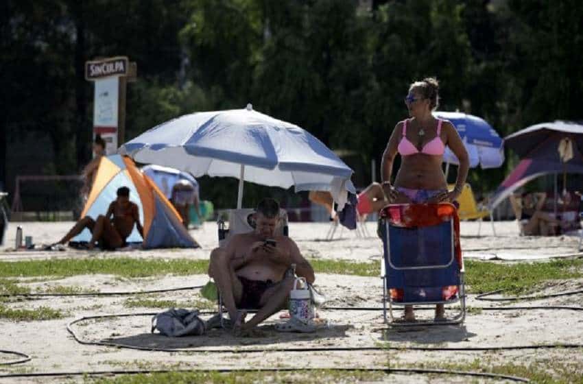 A no olvidar el protector solar: se viene un fin de semana de agobiante calor en Rosario