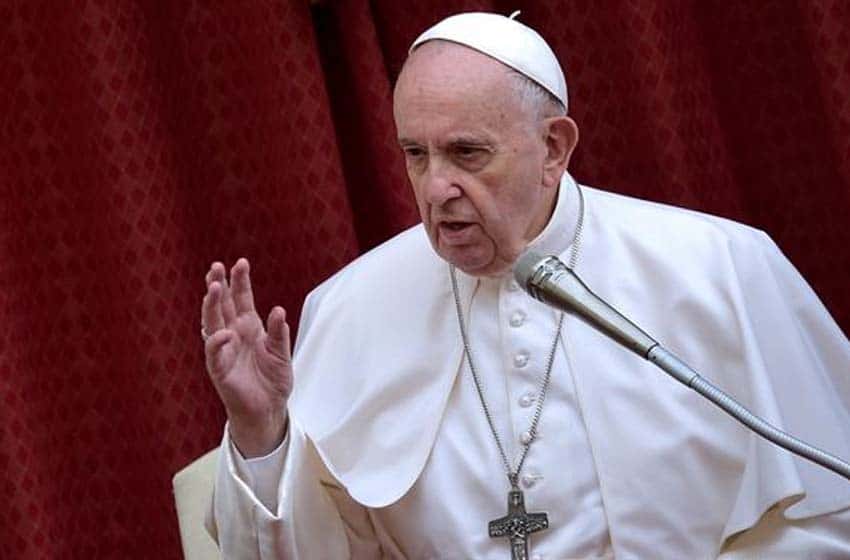 El Papa Francisco pidió de manera “urgente” que cese “el espiral de violencia” en Medio Oriente