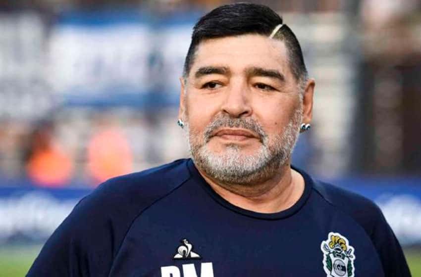 Giro inesperado: el juicio por la muerte de Maradona está al borde de la suspensión