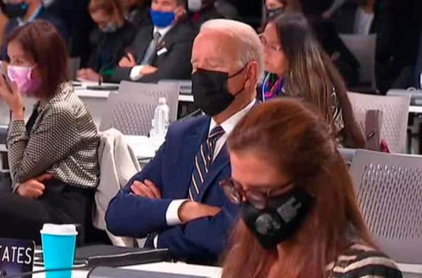 Cumbre del G20: Biden se quedó dormido y tuvieron que despertarlo