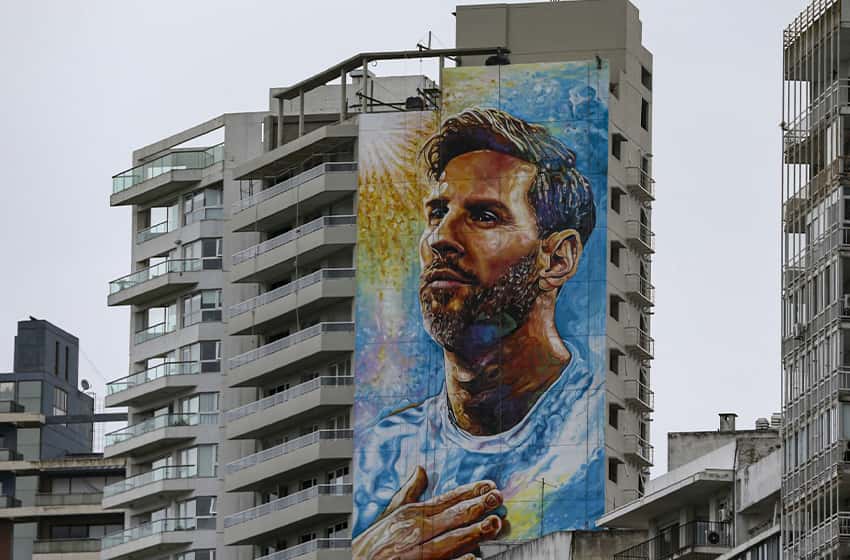 Inauguran el mural más grande de Messi en Rosario