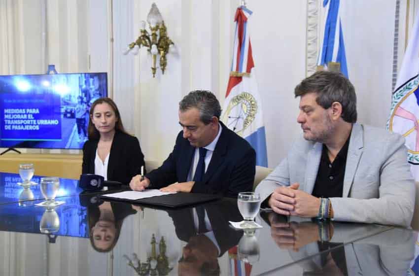El Cacique dejará Rosario: todos detalles de la nueva modalidad de transporte que anunció la Municipalidad