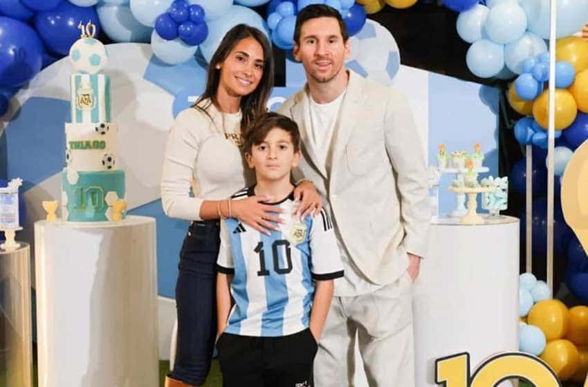 Antonela Rocuzzo y los hijos de Messi, preparados para alentar a la Selección Argentina en Qatar