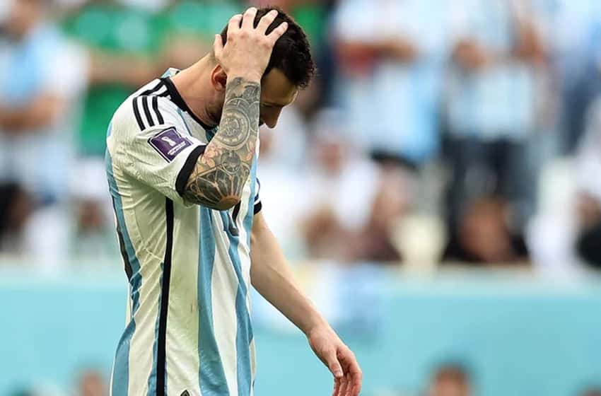 Messi, tras la dura caída de Argentina en el debut mundialista: «Que la gente confíe, este grupo no los va a dejar tirados»