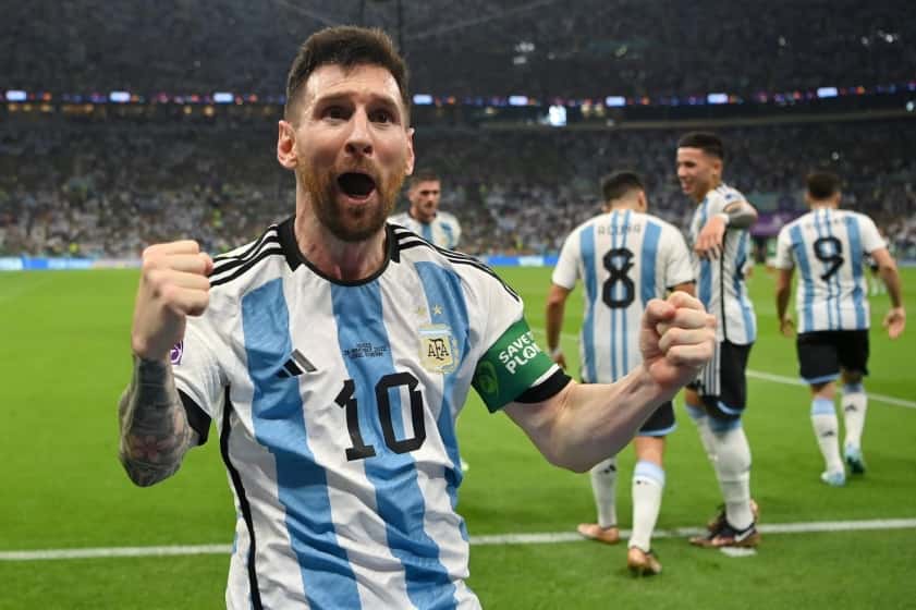 Messi igualó la marca de Maradona de más partidos jugados en Mundiales