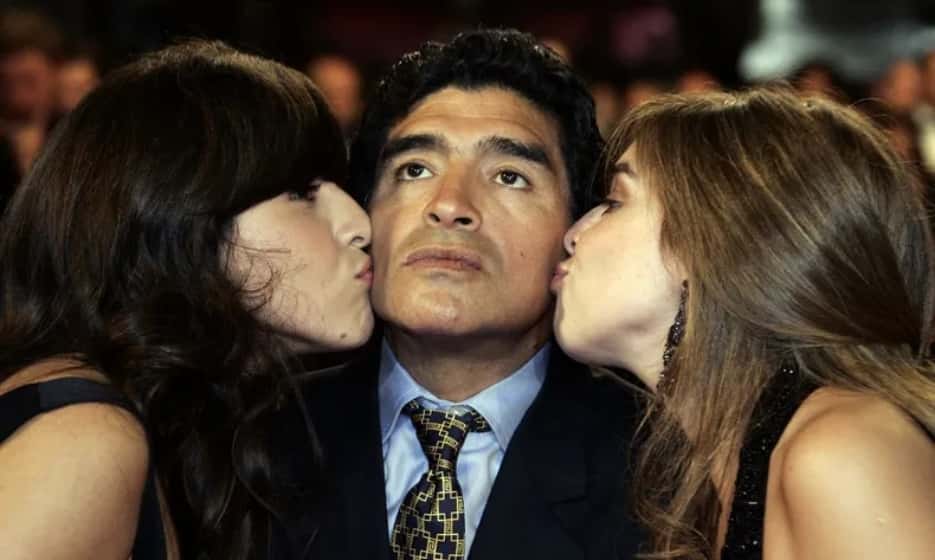 Dalma y Gianinna Maradona le respondieron a Mauricio Macri por los dichos sobre Diego