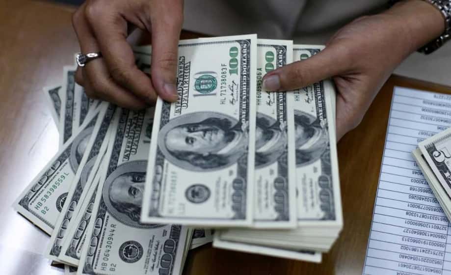 Economista evaluó las medidas del Gobierno y explicó por qué sube el dólar