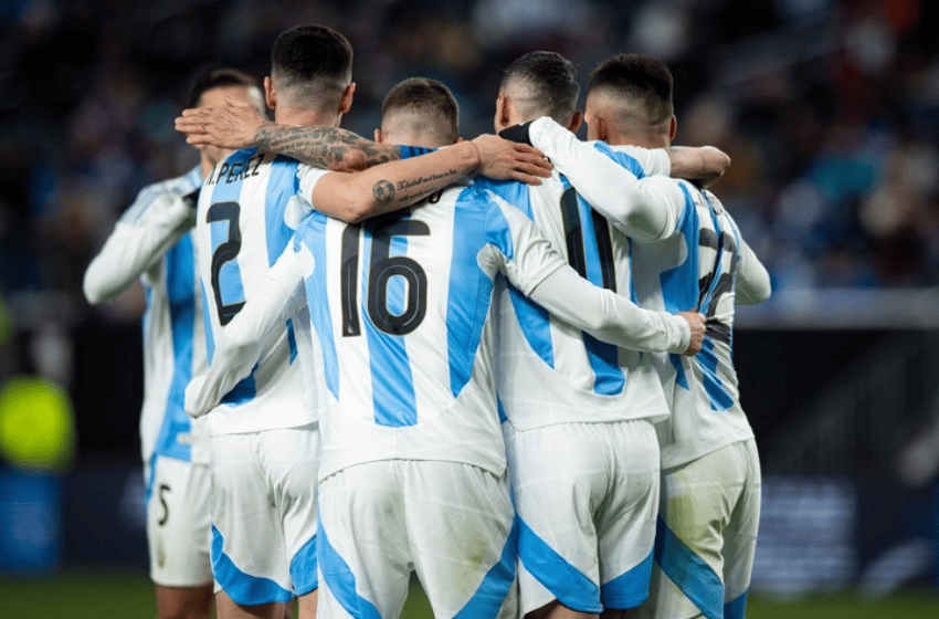 Argentina juega su último amistoso antes de la Copa América, con la vuelta de Messi a la titularidad