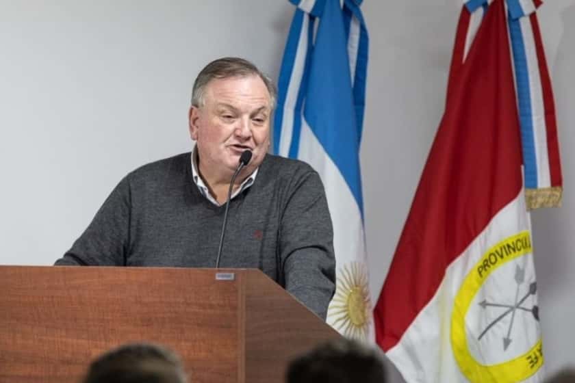 Felipe Michlig asumió su cuarto mandato como presidente de la Unión Cívica Radical provincial