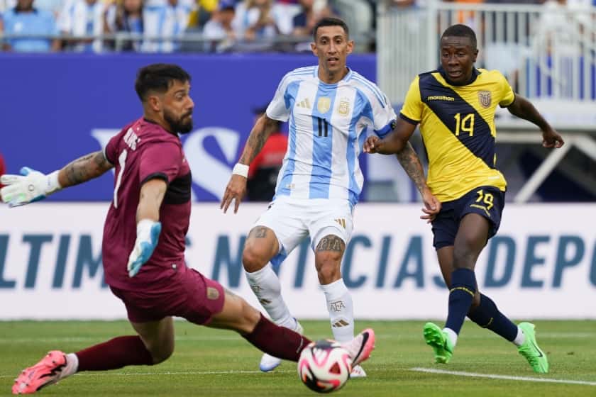 Con gol de Di María, Argentina superó a Ecuador en un amistoso previo a la Copa América
