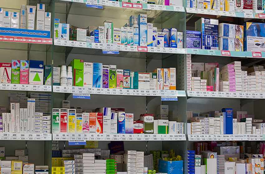 La deuda millonaria de Pami afecta a más de 1200 farmacias y demora la entrega de medicamentos
