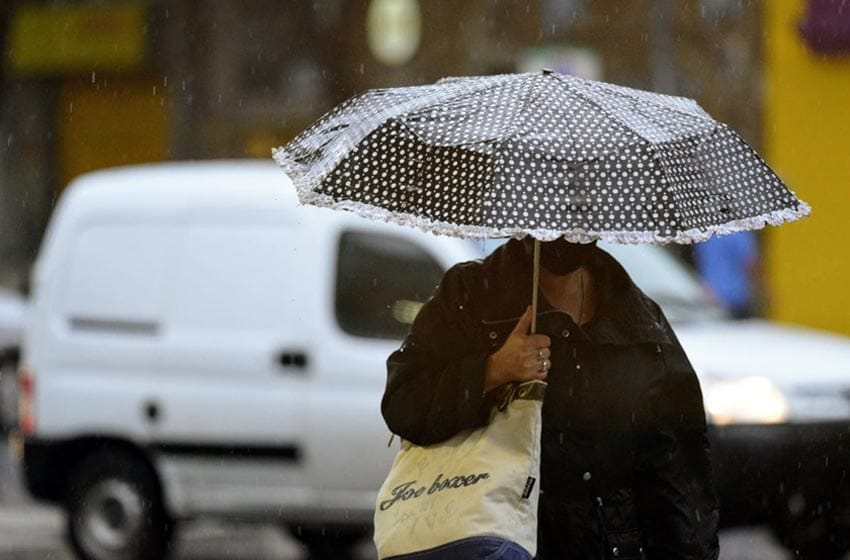 Martes con alerta amarillo por fuertes tormentas en Rosario