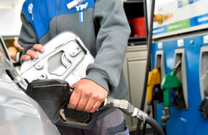 YPF aumentó sus combustibles un 3,8% a partir de este jueves