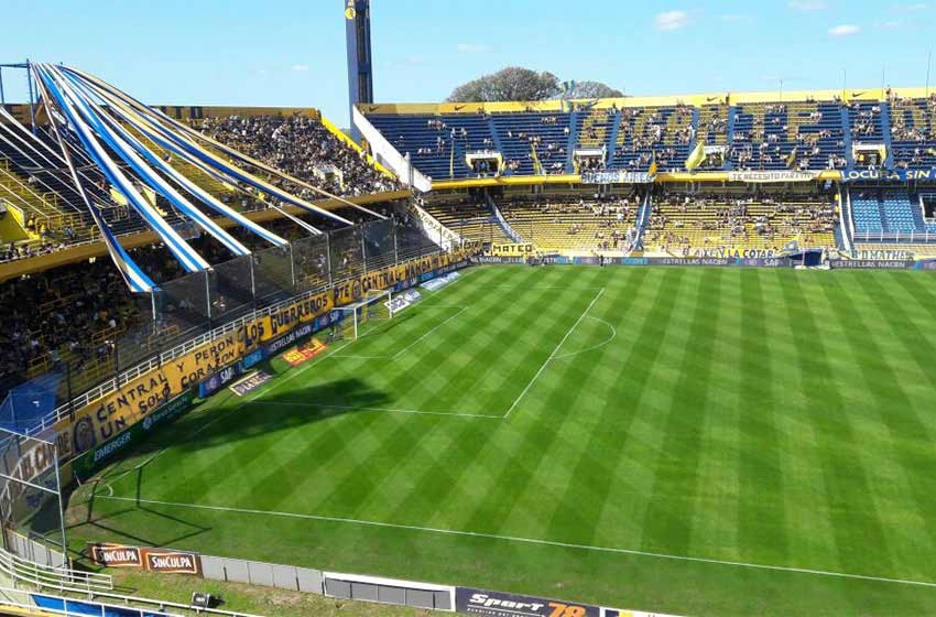 Un hincha de Central se cayó desde la platea alta y esta en grave estado