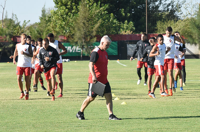 ¿De Felippe patea el tablero ante Tigre?