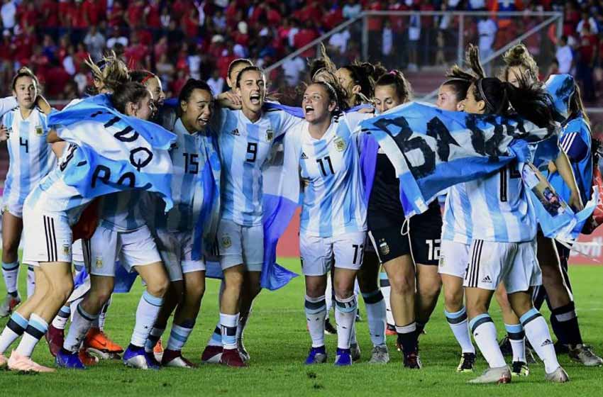 Argentina quiere impulsar su candidatura para ser sede del Mundial 2023