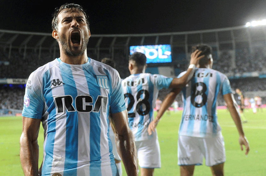 Racing le ganó con lo justo a Estudiantes y se afianza en la cima