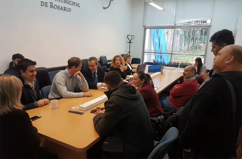 Aumento en la tarifa de taxis: la bajada de bandera pasaría a 52 pesos y 58 durante la noche