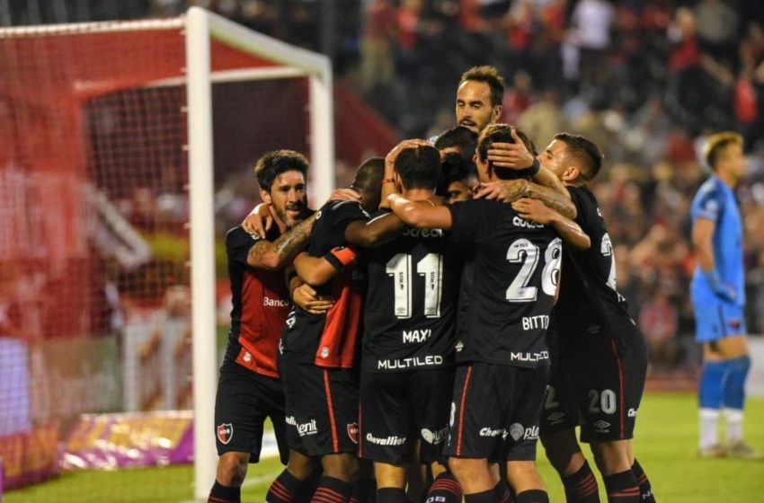 Newell’s se floreó, goleó a Colón en el Parque y lo hundió en los promedios