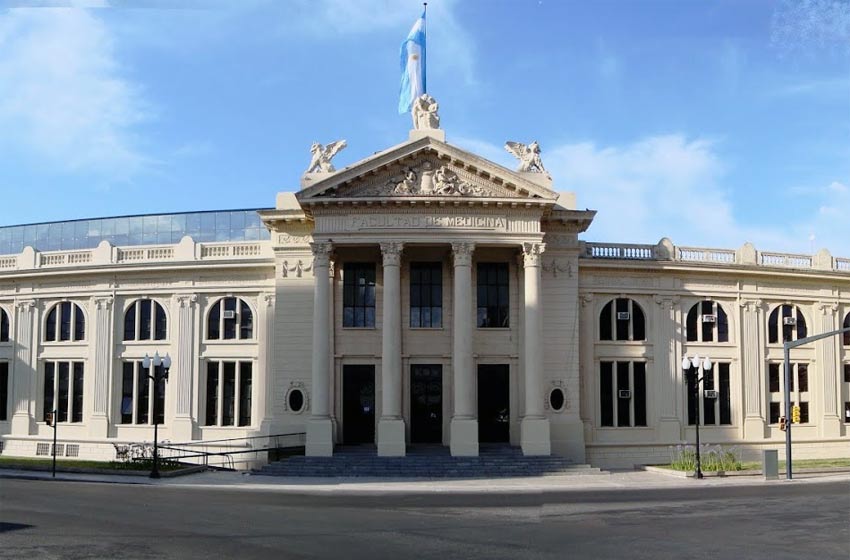 La Facultad de Ciencias Médicas puso sus instalaciones al servicio del Hospital Provincial del Centenario