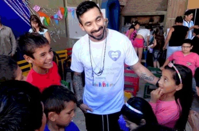 El solidario y ejemplar gesto del Pocho Lavezzi para los más necesitados de Villa Gobernador Gálvez