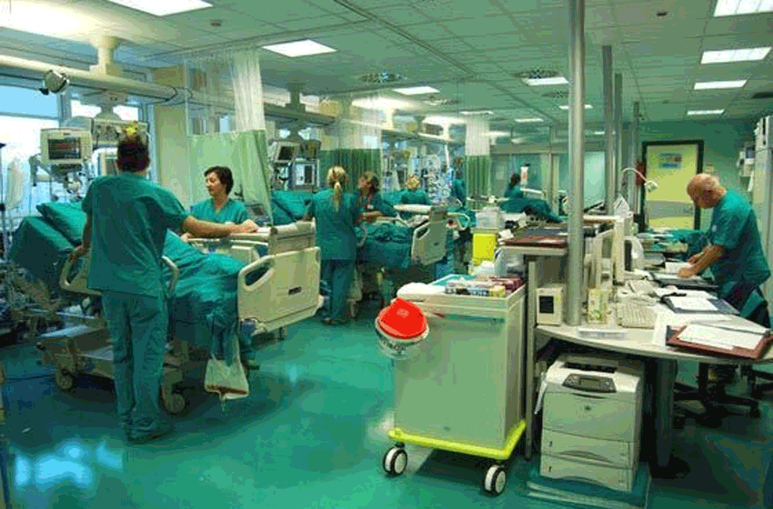 El Ministerio de Salud informó que la ocupación de camas de terapia intensiva aumentó un 29%