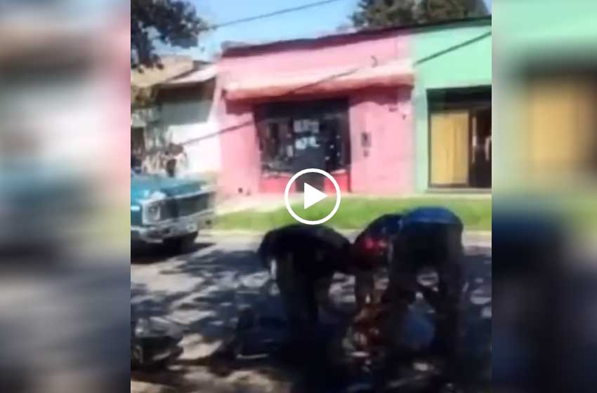 Video: vecinos lincharon a un motochorro que intentó robarle a una nena de 12 años