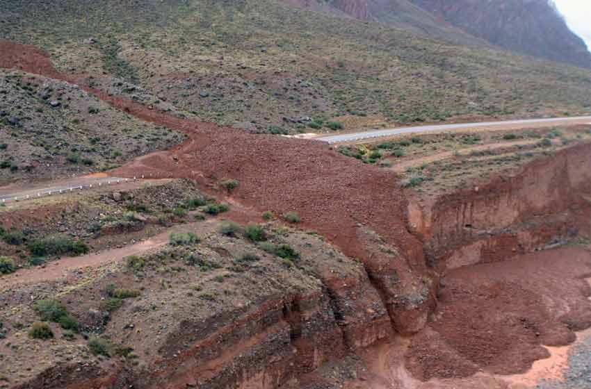 Horror en Mendoza: dos nenas muertas y otro hombre está desaparecido tras un alud