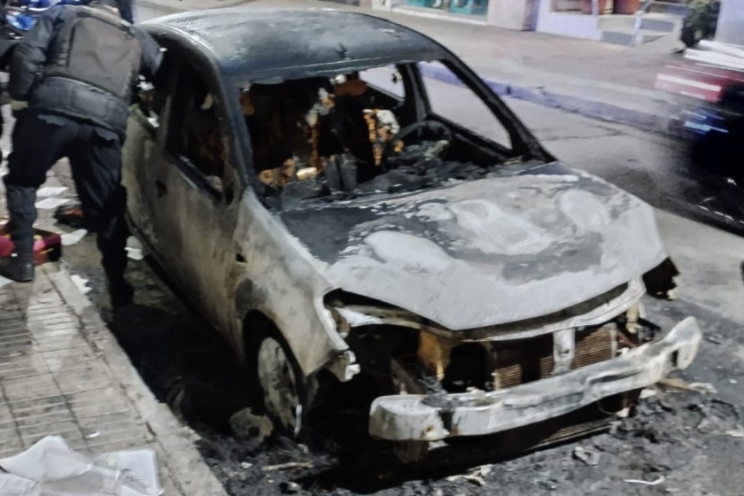 auto incendiado.jpg