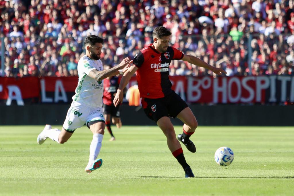 Newell's empató con Sarmiento en una tarde soleada en el Coloso