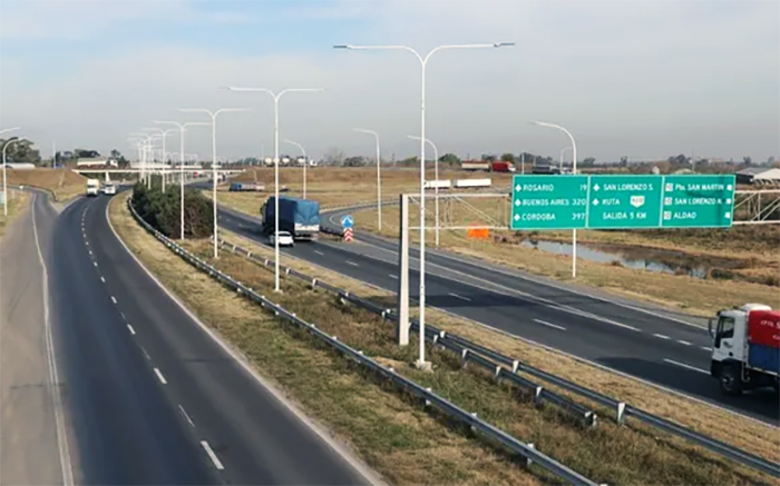 Las obras para hacer un tercer carril en la autopista Rosario-Santa Fe comenzarán en enero