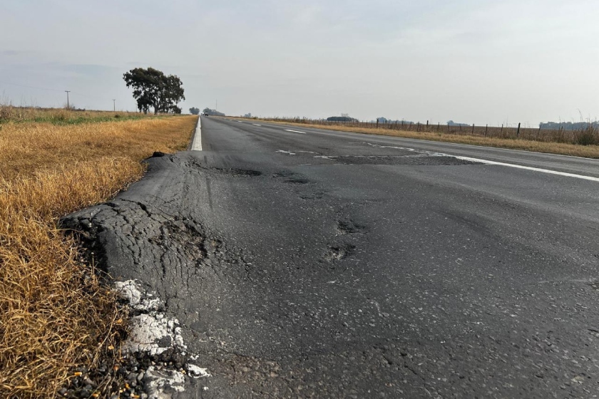 Insisten en el reclamo por el estado de abandono de las rutas ...