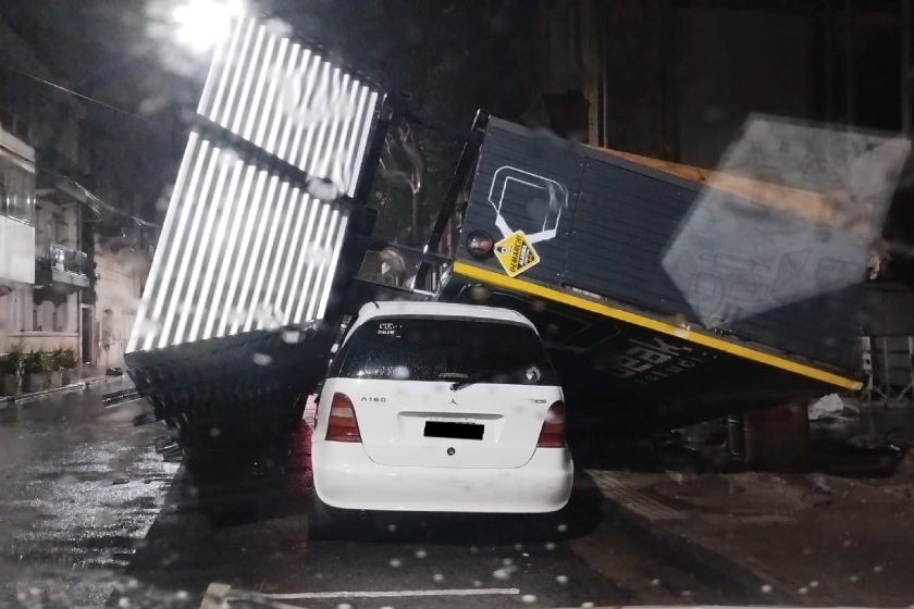 auto aplastado