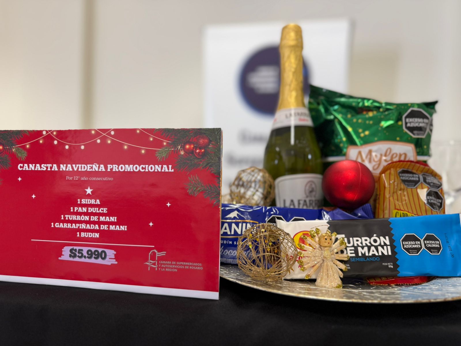 canasta navideña