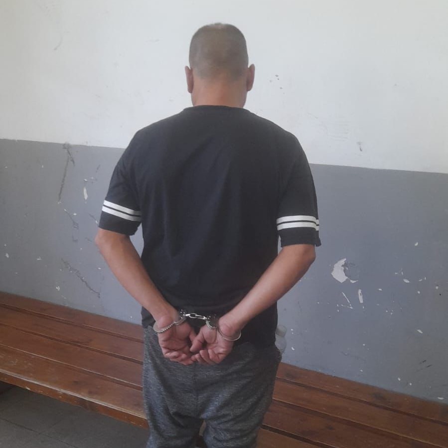 amenaza pistola de balines