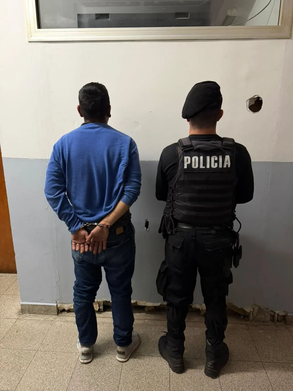 detenido (3).jpg